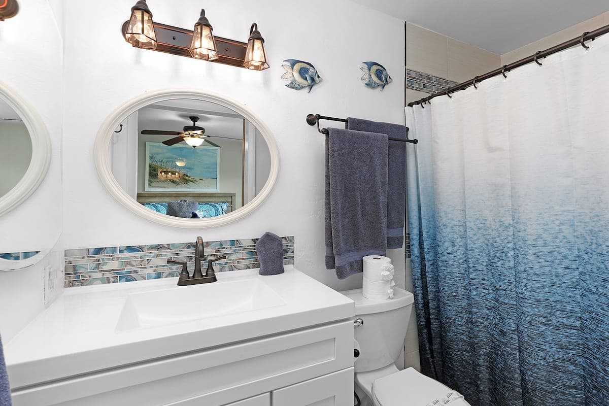 Full bathroom 1, Cape Coral Unit 2
