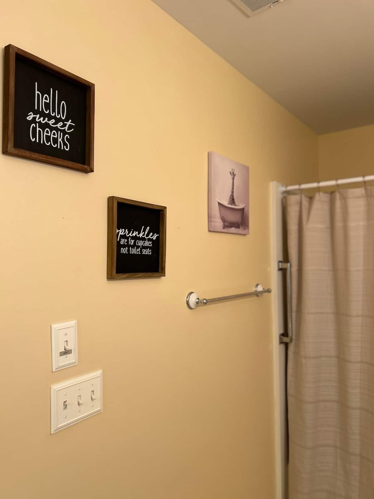 Full bathroom, Jonesborough II